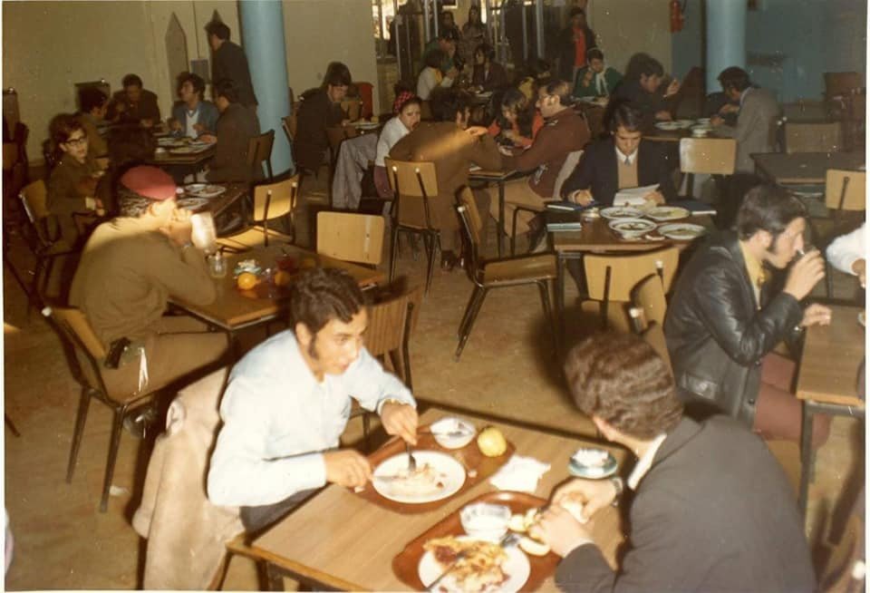 مطعم الجامعة الاردنية  1975