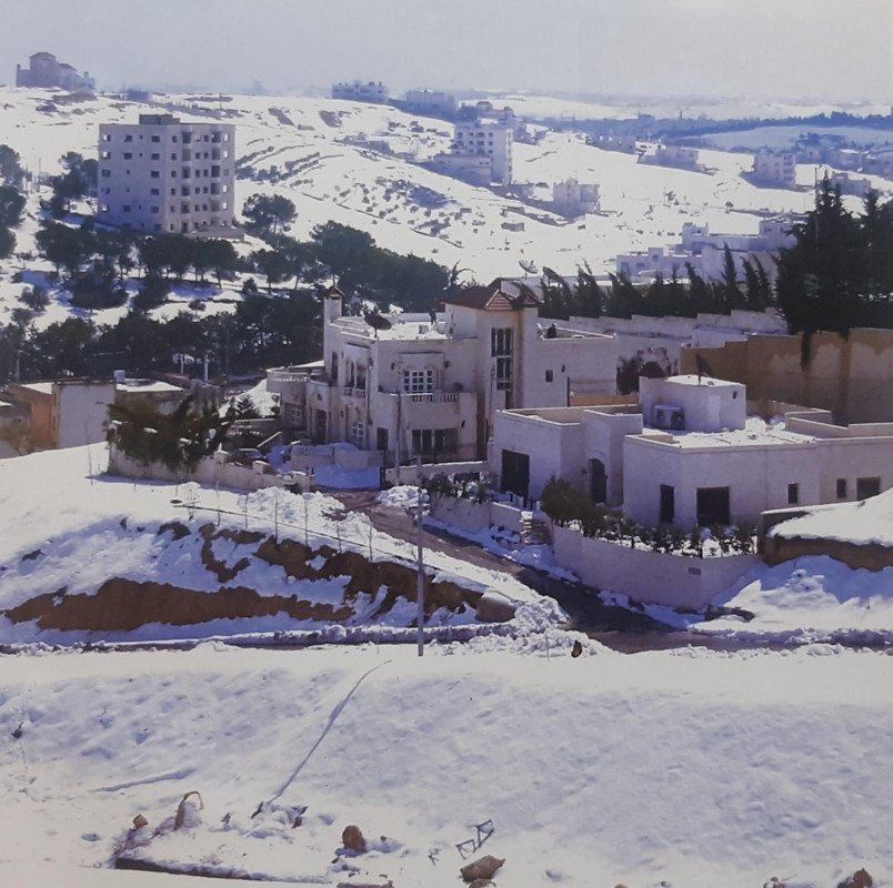 Snow in Amman 2001